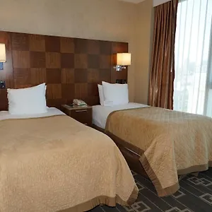 Wyndham Garden Chinatown New York